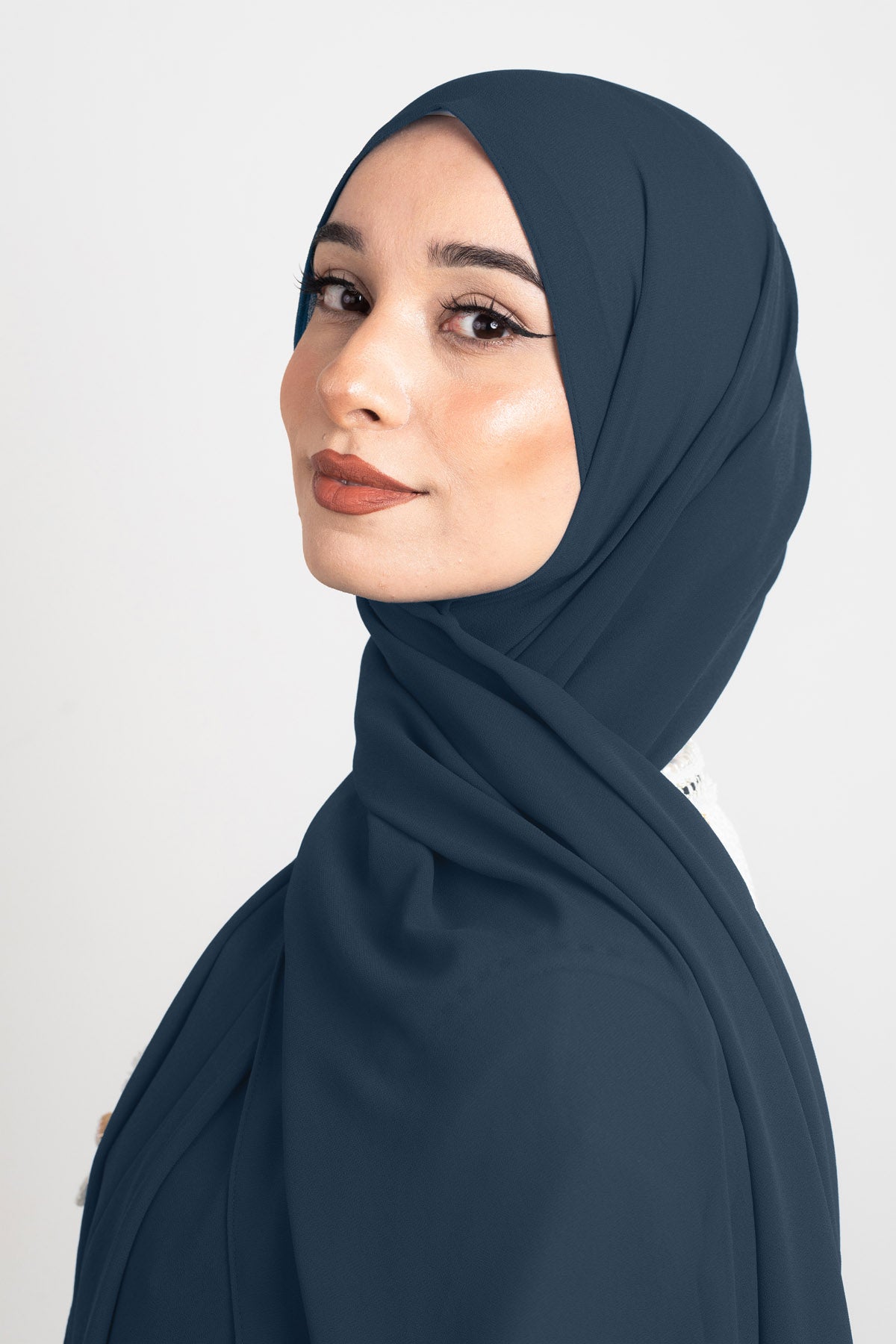 navy blue chiffon hijab