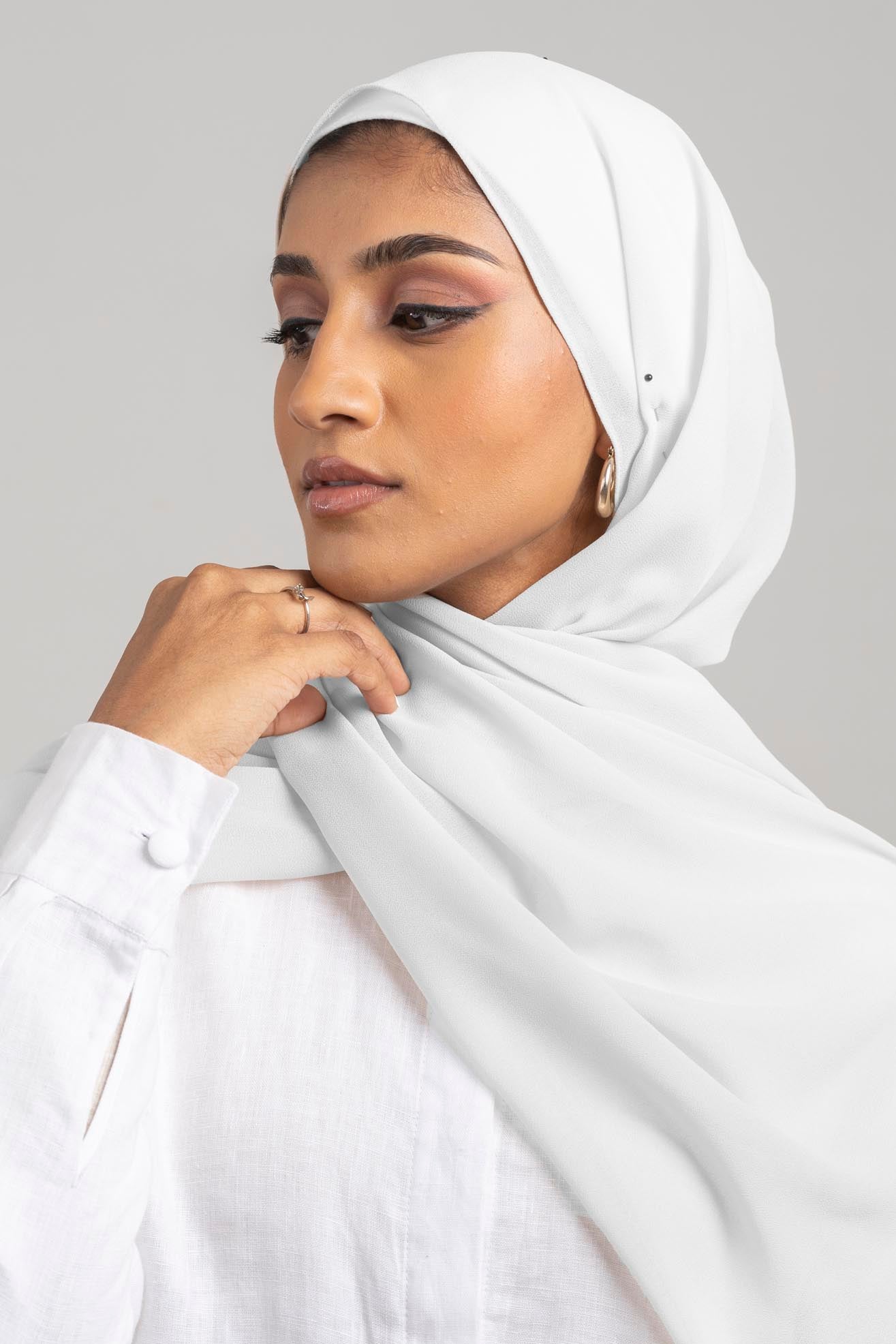 Dove White - Premium Chiffon Hijab - Aayla Hijabs